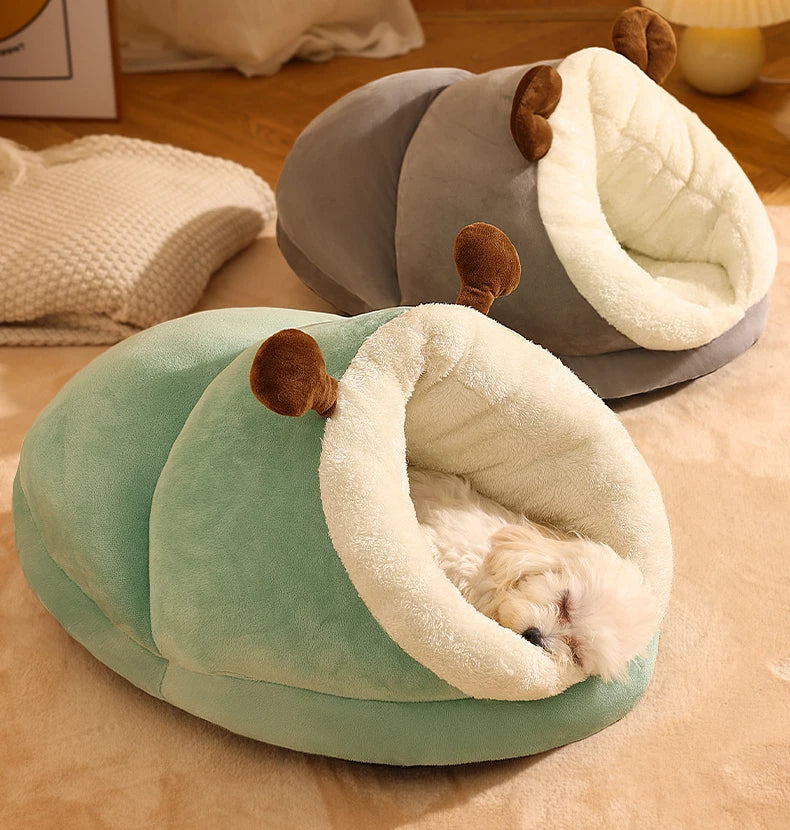 Winter Warm Cat Nest – Soft & Cozy Sleeping Bed for Cats and Puppies